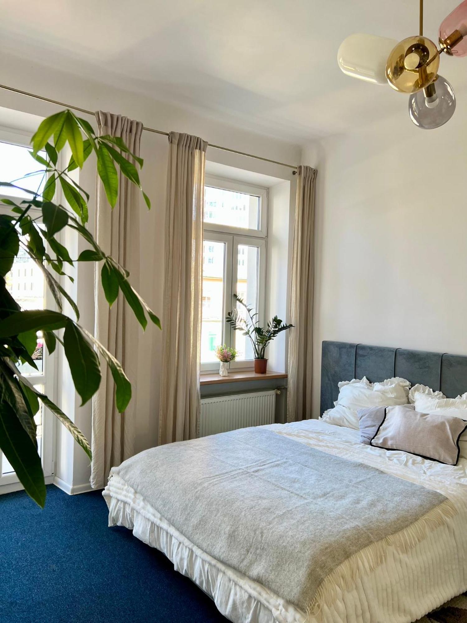 Sienna Apartment Варшава Екстериор снимка